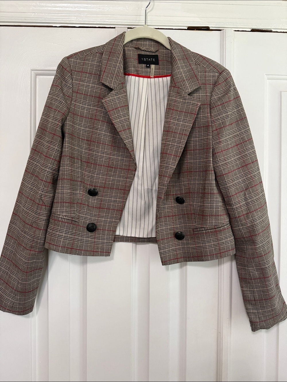1State Cropped Plaid Blazer in Brown with Red Windowpane